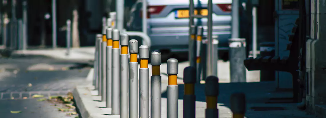 Safe and Convenient Retractable Barrier Column Systems for Properties in Wright, FL